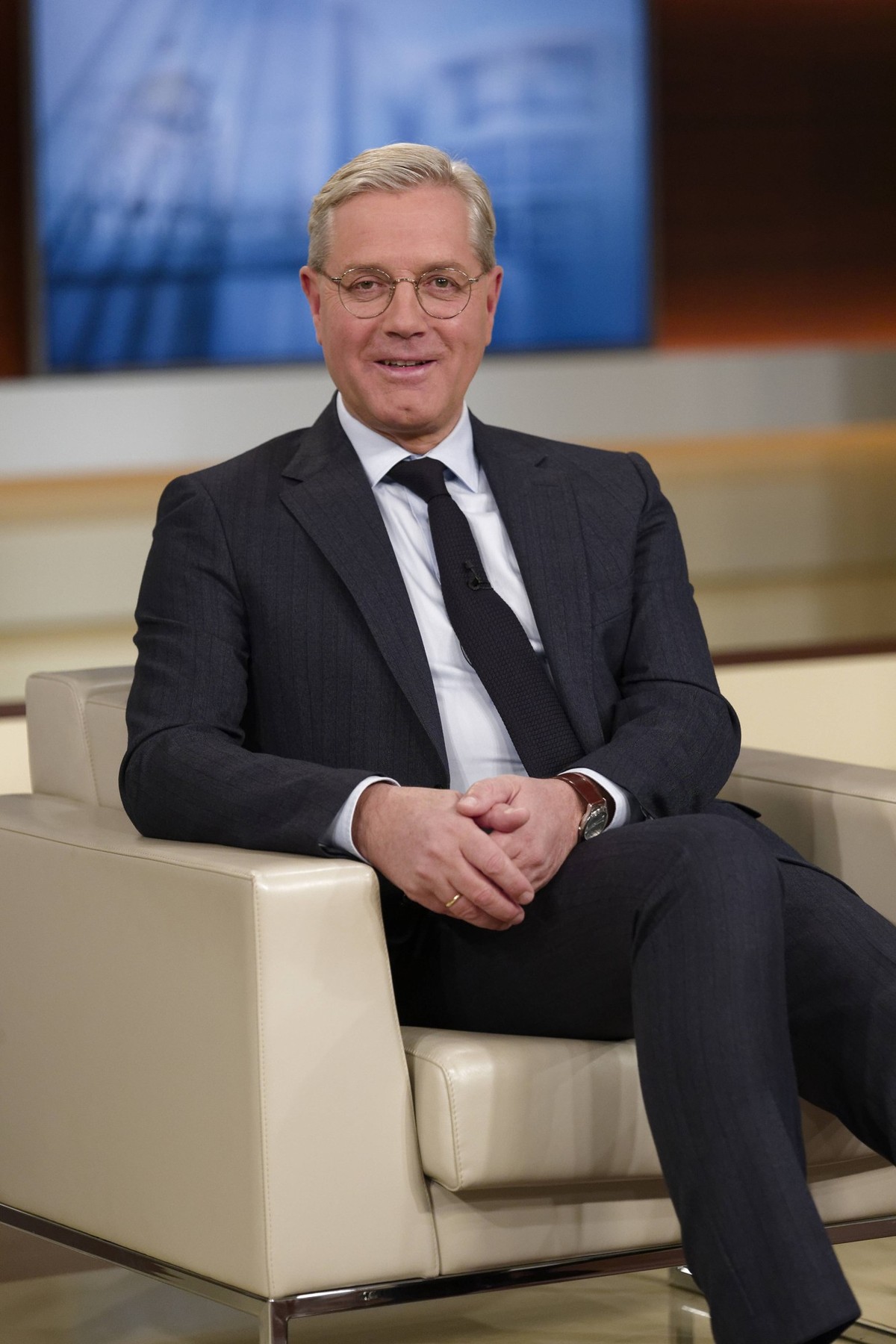 Peter Tschentscher bei Anne Will 2022-11-06, Deutschland, Berlin. Peter Tschentscher SPD, Erster Bürgermeister der Freien und Hansestadt Hamburg, zu Gast bei Anne Will im Ersten. Thema des ARD-Politik ...