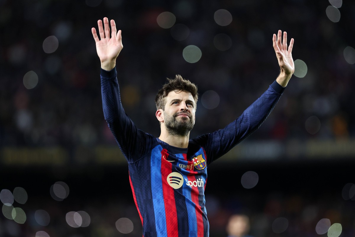 Sport Bilder des Tages Fu�ball, FC Barcelona - UD Almeria, Gerard Pique Verabschiedung November 6, 2022, Barcelona, Spain: Gerard Pique of FC Barcelona, Barca farewell during the Liga match between FC ...