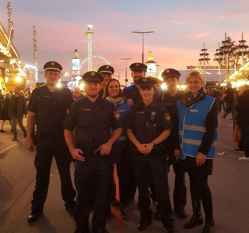 So sche berichtet die Polizei München vom Oktoberfest #Wiesnwache 🍺