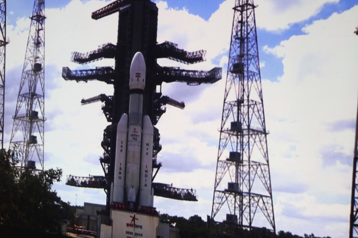 ISRO successfully launches third lunar exploration mission Chandrayaan-3 July 14, 2023, Kolkata, India: Indian students react during Birla Industrial and Technological Museum BITM live telecast of Cha ...