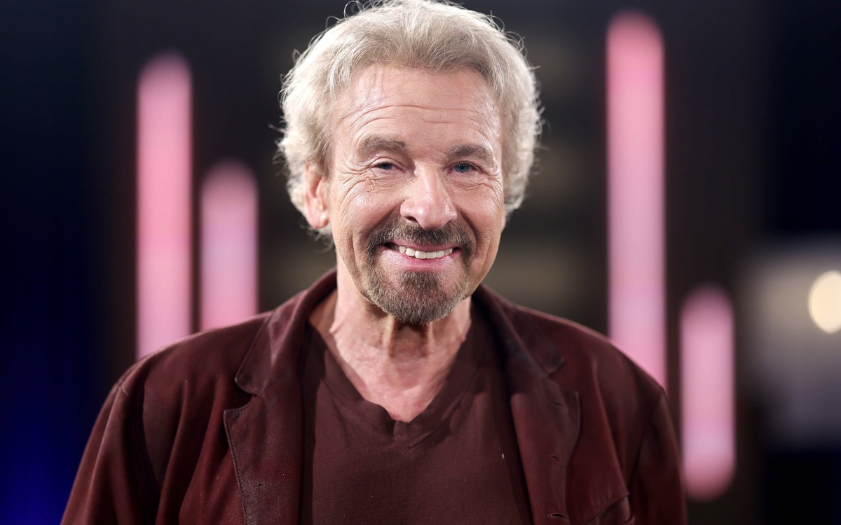 Moderator Thomas Gottschalk bei der Aufzeichnung der WDR-Talkshow Kölner Treff im WDR Studio BS 3. Köln, 11.10.2024 NRW Deutschland *** Presenter Thomas Gottschalk at the recording of the WDR talk sho ...