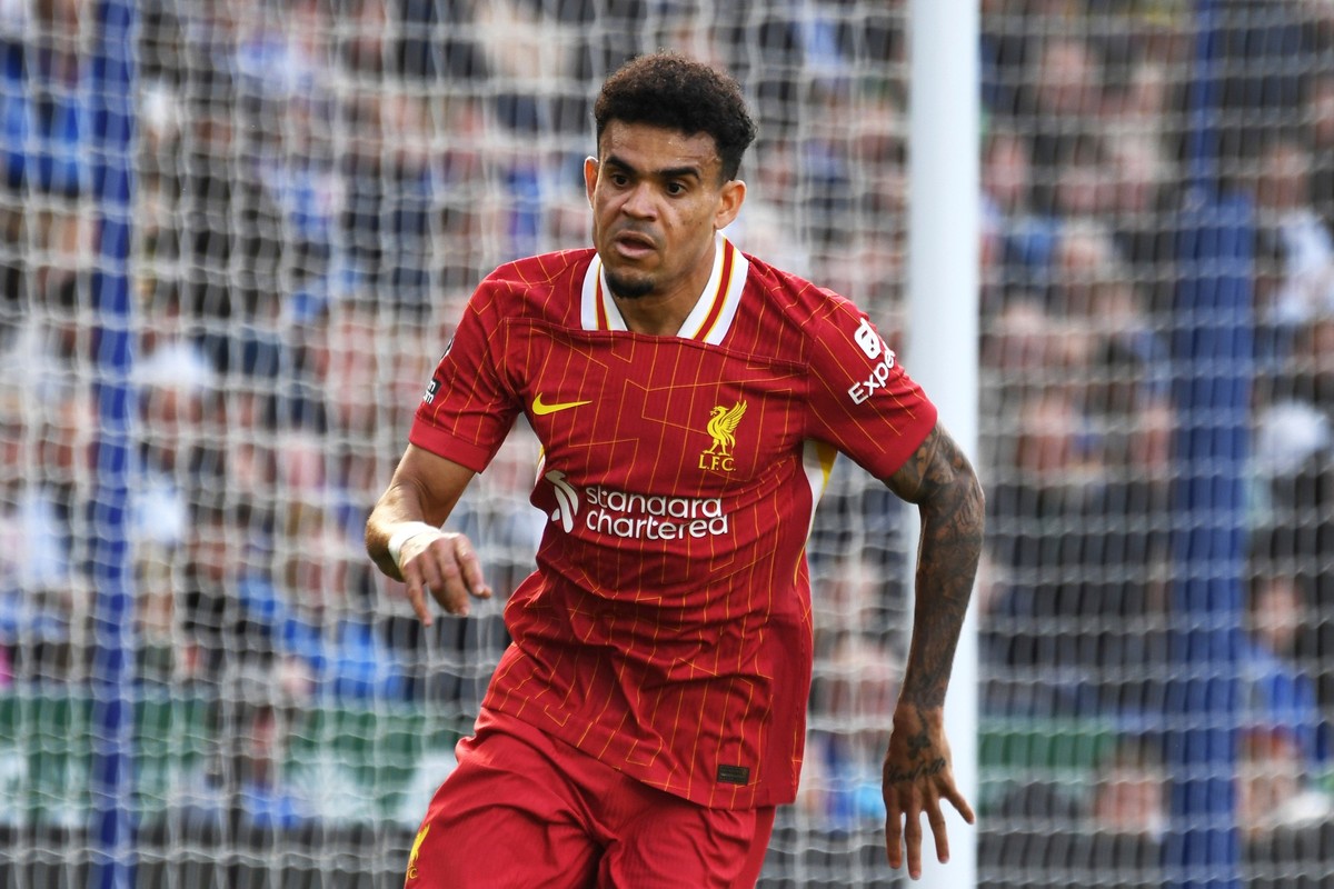FILE - Liverpool's Luis Diaz during the English Premier League soccer match between Leicester City and Liverpool at King Power stadium in Leicester, England, Sunday, April 20, 2025. (AP Photo/Rui ...