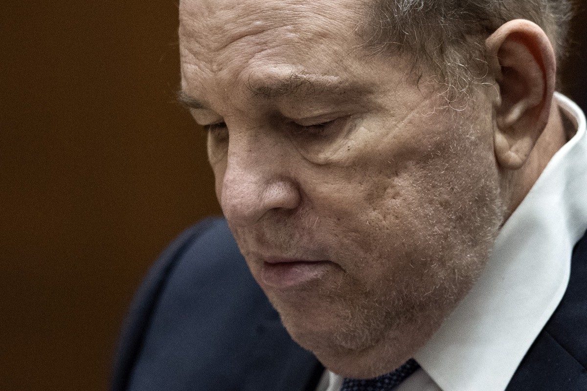 FILE - Former film producer Harvey Weinstein appears in court at the Clara Shortridge Foltz Criminal Justice Center in Los Angeles, Calif., on Oct. 4 2022. Opening statements are set to begin Monday i ...
