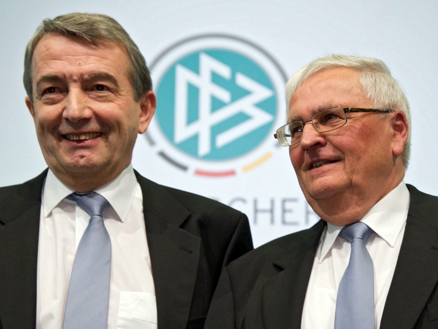 epa05018206 (FILE) A file picture dated 02 March 2012 of Wolfgang Niersbach (L), then General secretary of the German Football Association (DFB), and then outgoing President of DFB Theo Zwanziger (R)  ...