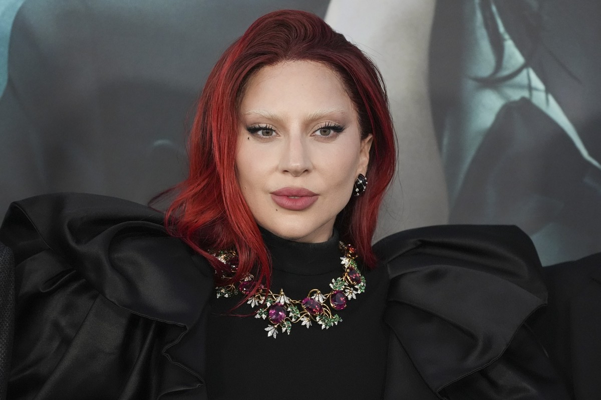 ARCHIV - 01.10.2024, USA, Los Angeles: Lady Gaga kommt zur Premiere von &quot;Joker: Folie a Deux&quot; im TCL Chinese Theatre in Los Angeles. (zu dpa: «Lady Gaga gibt Gratis-Konzert an der Copacabana ...