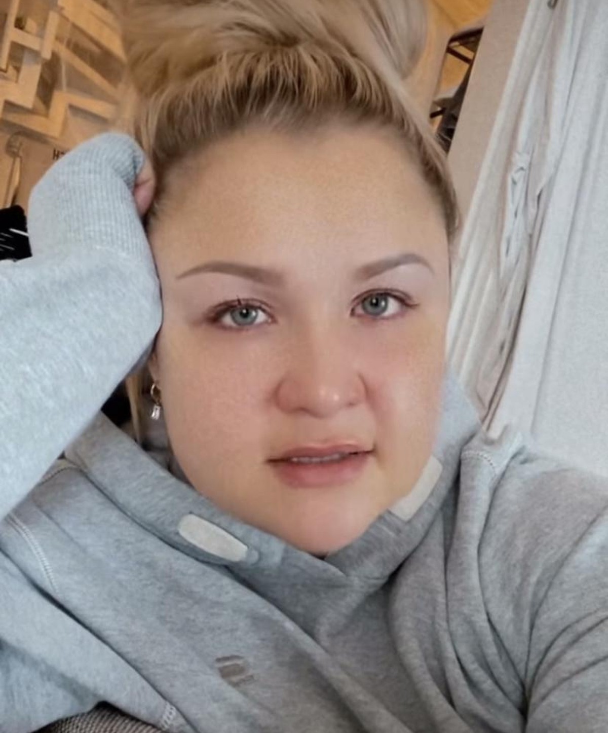 Sophia Thiel spricht offen über ihre Corona-Erkrankung.