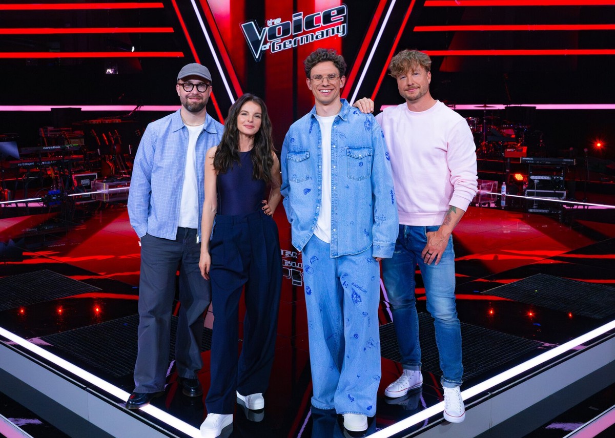 Titel: The Voice of Germany;
Person: Mark Forster; Yvonne Catterfeld; Tim Kamrad; Samu Haber;
Copyright: ProSieben/SAT.1/Claudius Pflug;
Fotograf: Claudius Pflug;
Bildredakteur: Nadine Vaders;
Dateina ...