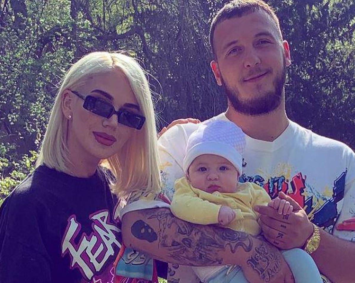 Loredana, Mozzik und die gemeinsame Tochter Hana.