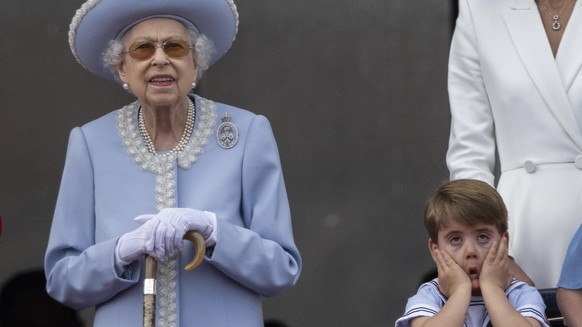 Queen Elizabeth II, Prince Louis on the balcony of Buckingham Palace for the fly past after Trooping The Colour - The Queen's Birthday Parade, London, UK - 02 Jun 2022, Credit:Paul Grover / Avalon