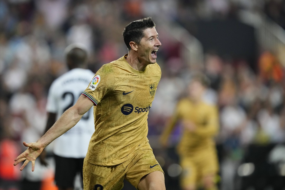 Valencia CF v FC Barcelona, Barca - LaLiga Santander Robert Lewandowski centre-forward of Barcelona and Poland celebrates after scoring his sides first goal during the La Liga Santander match between ...
