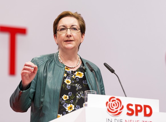 Geywitz ist stellvertretende Vorsitzende der SPD, vor dem 3. Oktober 1990 war sie DDR-Bürgerin.