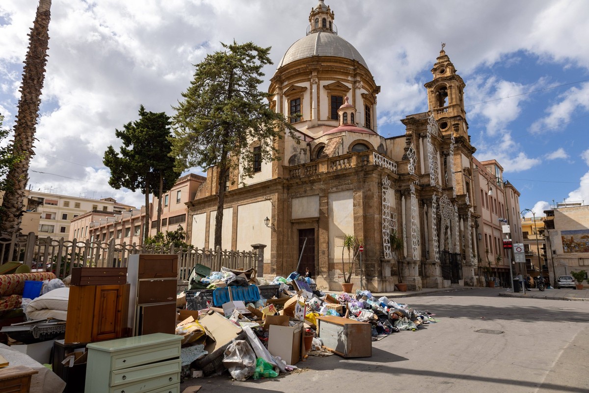Italien, Tourismus EU, ITA, Italien, Sizilien, Palermo: Müllproblem in Palermo. EU, ITA, Italy, Sicily, Palermo: garbage problem in Palermo.