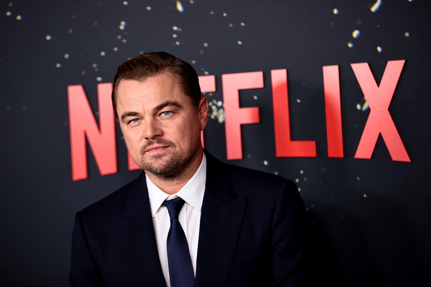 NEW YORK, NEW YORK - DECEMBER 05: Leonardo DiCaprio attends the &quot;Don&#039;t Look Up&quot; World Premiere at Jazz at Lincoln Center on December 05, 2021 in New York City. (Photo by Dimitrios Kambo ...