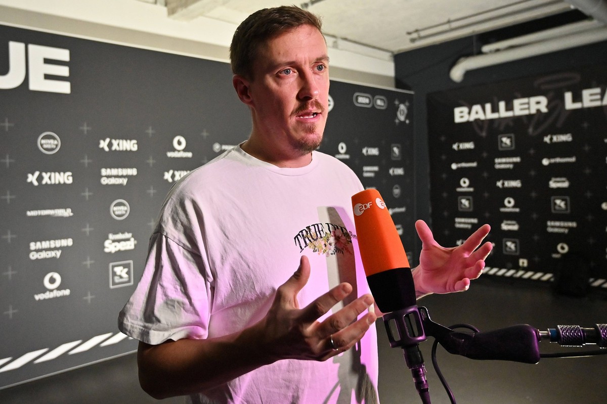 Koeln, Motorworld, 26.02.24, GER, Herren, Fussball, Baller League Bild: Max KRUSE Only for editorial use Nordrhein-Westfalen Deutschland *** Cologne, Motorworld, 26 02 24, GER, Men, Football, Baller L ...