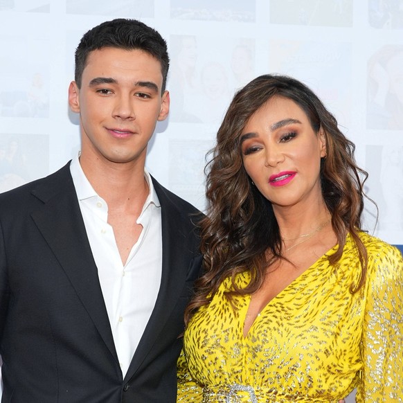 Verona Pooth und ihr Sohn San Diego Pooth bei der Bertelsmann Party am 6.06.2024 in Berlin Bertelsmann Party 2024 in Berlin *** Verona Pooth and her son San Diego Pooth at the Bertelsmann Party on 6 0 ...