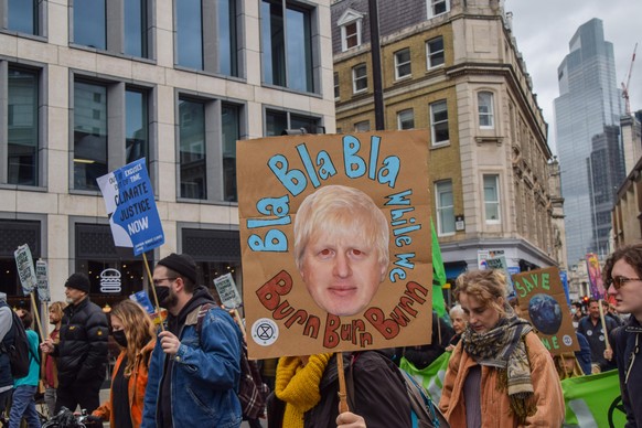 Protestierende in London am vergangenen Samstag kritisieren Johnsons Klimapolitik.