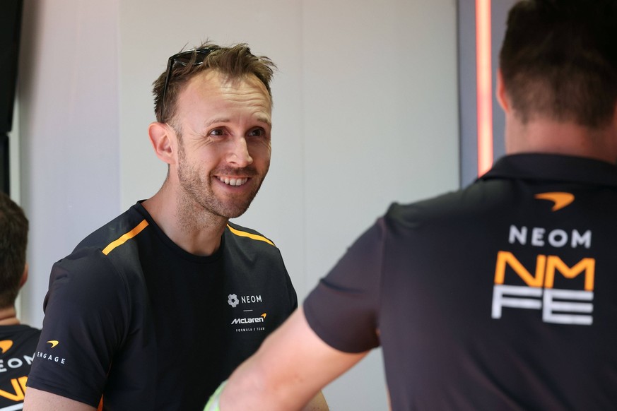 Rene Rast GER, McLaren, Formel E FIA Weltmeisterschaft, Saison 9, Kapstadt E- Prix, Südafrika, 23.02.2023 *** Rene Rast GER , McLaren, Formula E FIA World Championship, Season 9, Cape Town E Prix, Sou ...