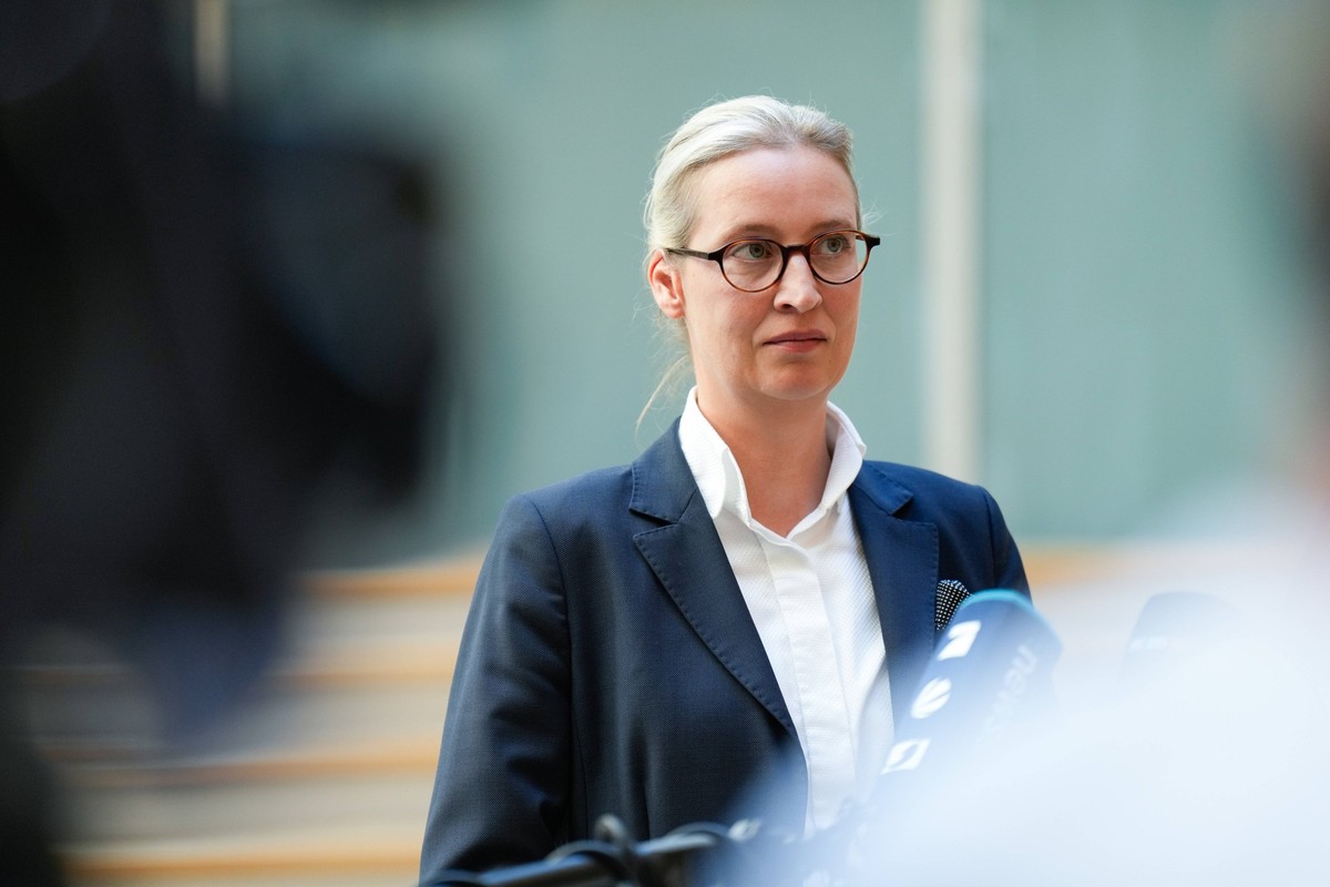 AfD-Bundestagsfraktion, Alice Weidel, Tino Chrupalla Statement der Fraktionsspitze zum heutigen Urteil des nordrhein-westf�lischen Oberverwaltungsgerichts, Vorsitzende der AfD-Bundestagsfraktion, Bund ...