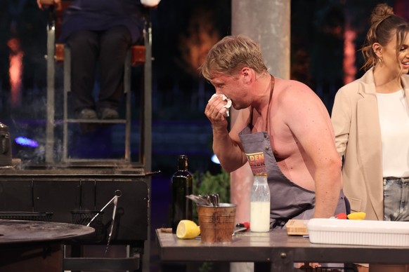 Oliver Pocher (l.) und Laura Wontorra.
Die Verwendung des sendungsbezogenen Materials ist nur mit dem Hinweis und Verlinkung auf RTL+ gestattet.