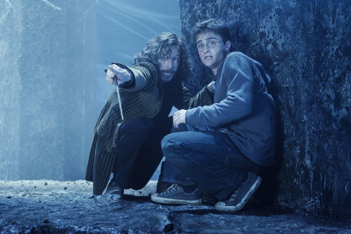 Warner Brothers Pictures Presents Harry Potter and the Order of the Phoenix Gary Oldman, Daniel Radcliffe © 2007 Warner Bros. Entertainment Inc. - Harry Potter Publishing Rights © J. K. R. PUBLICATION ...
