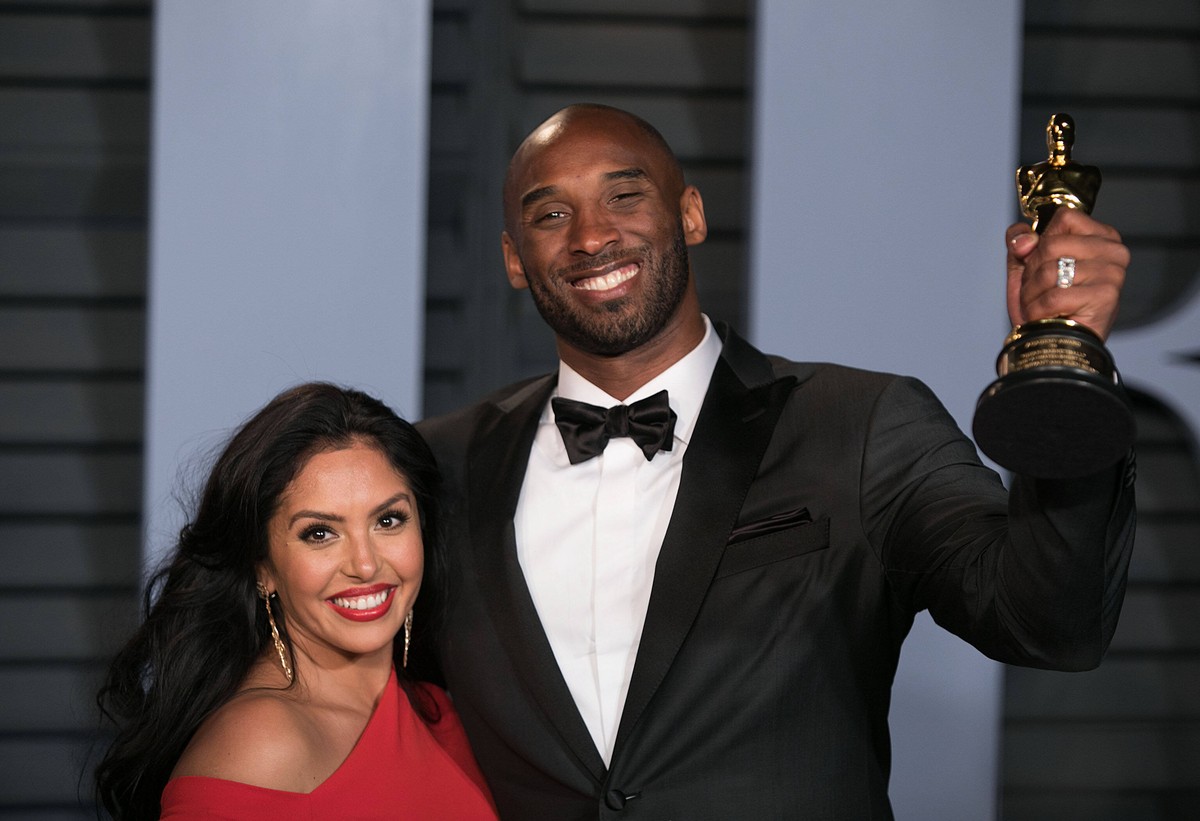Los Angeles Star; Hubschrauber Absturz beendet Bryants Leben in Calabasas