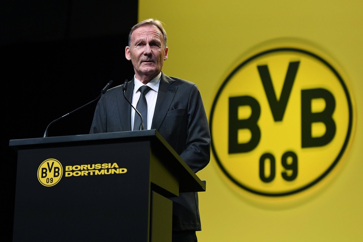 Hauptversammlung der Borussia Dortmund GmbH & Co. KGaA am 27.11.2023 in der Westfalenhalle in Dortmund Hans-Joachim Watzke Vorsitzender der Gesch