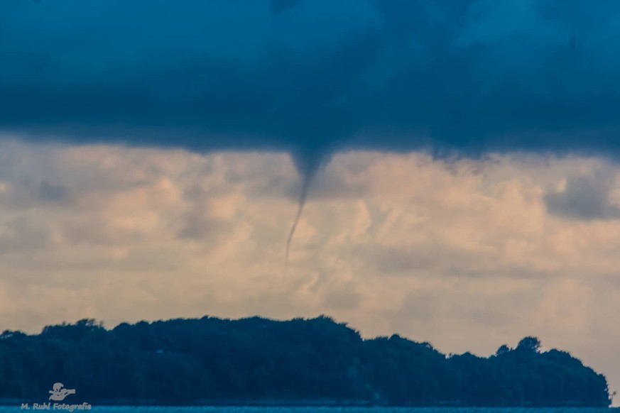 Rugen Urlauber Will Sonnenaufgang Fotografieren Und Entdeckt Tornado Watson