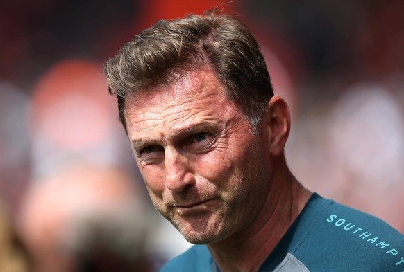Southampton v Liverpool - Premier League - St Mary s Stadium Southampton manager Ralph Hasenhuttl prepares for kick off EDITORIAL USE ONLY No use with unauthorised audio, video, data, fixture lists, c ...
