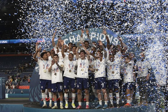 Die USA jubeln 2021 über den Gewinn der Concacaf Nations League