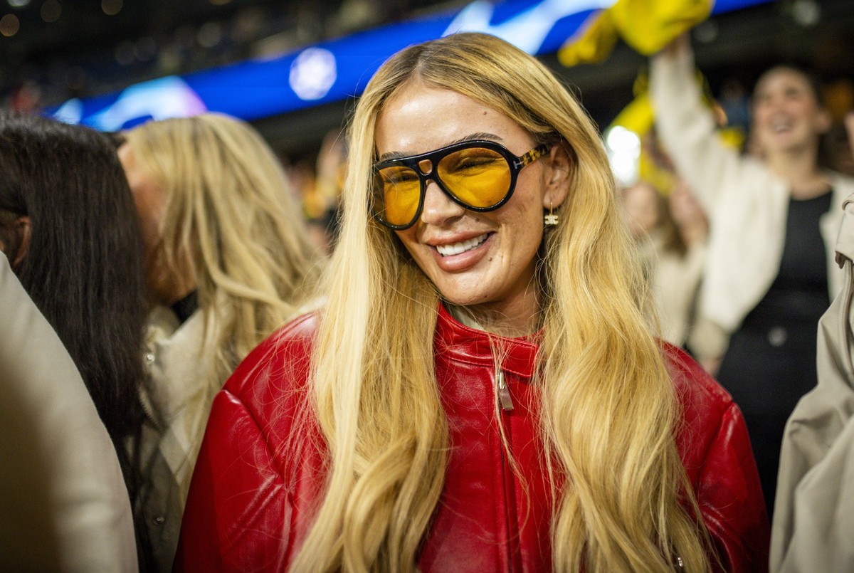 Paris, France. 7th Mai 2024. Rapperin Loredana - Freundin von Karim Adeyemi BVB Paris Saint-Germain - Borussia Dortmund 07.05.2024 *** Paris, France 7th May 2024 Rapper Loredana girlfriend of Karim Ad ...