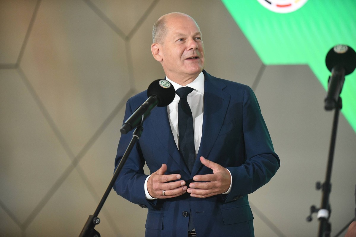 09.08.2022 Frankfurt am Main, DFB-Campus, Deutscher Fu�ball-Bund Bundeskanzler Olaf Scholz besucht den DFB-Campus Bild zeigt: Portrait Bundeskanzler Olaf Scholz, emspor, *** 09 08 2022 Frankfurt am Ma ...