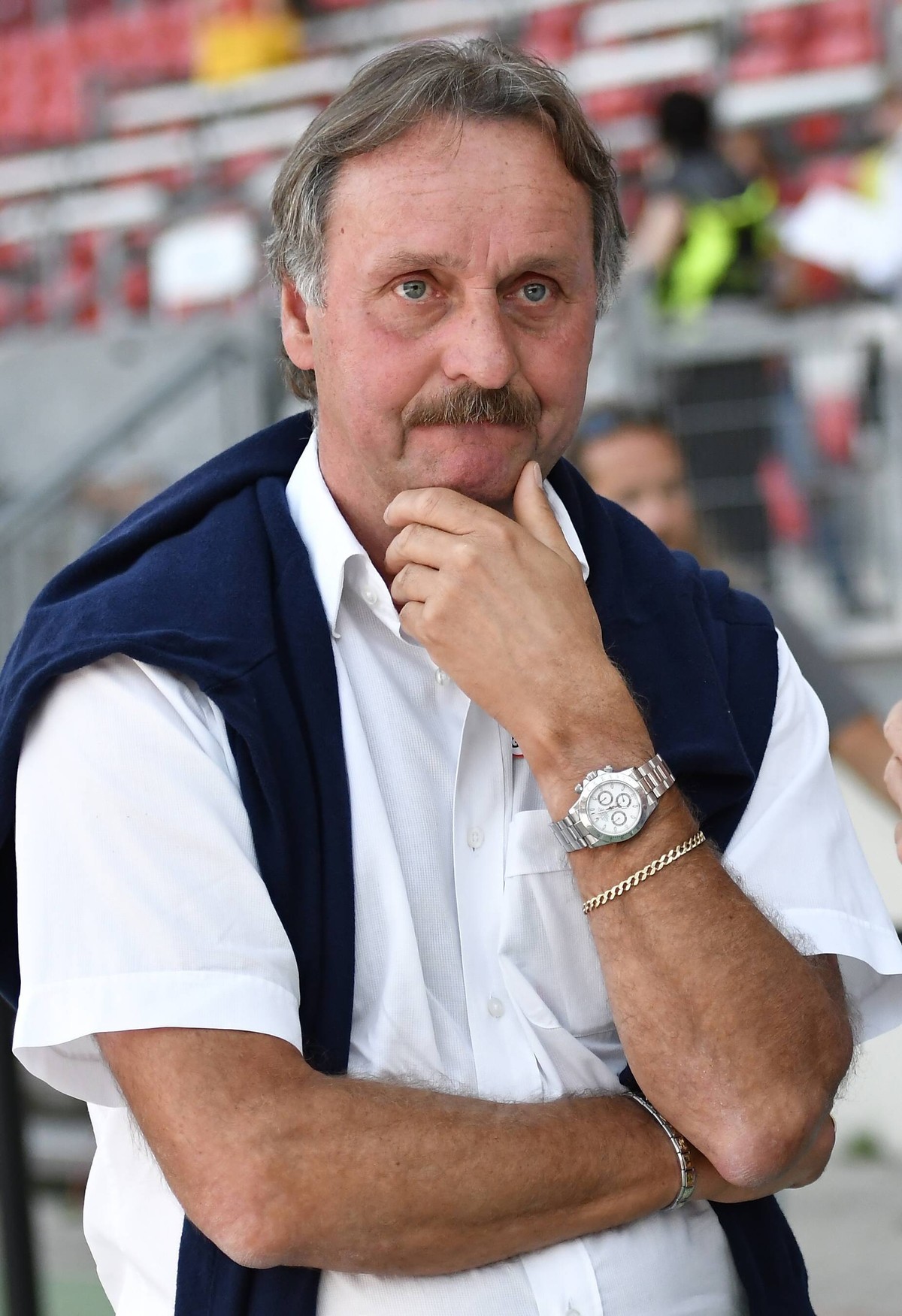 Euro-Pete ist nachdenklich.