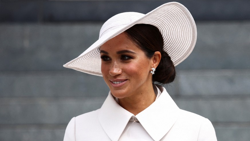 LONDON, ENGLAND - JUNE 03: Meghan, Duchess of Sussex departs after the National Service of Thanksgiving to Celebrate the Platinum Jubilee of Her Majesty The Queen at St Paul&#039;s Cathedral on June 3 ...