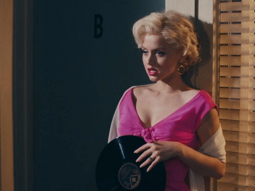 Der Marilyn-Monroe-Film "Blond" sorgt für eine Kontroverse bei Netflix.