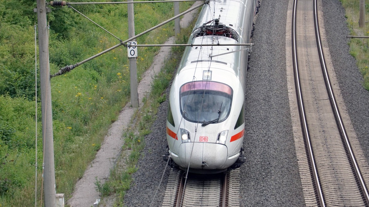 Deutsche Bahn gibt wegen neuem Fahrplan nochmal Rabatt auf Sparpreise