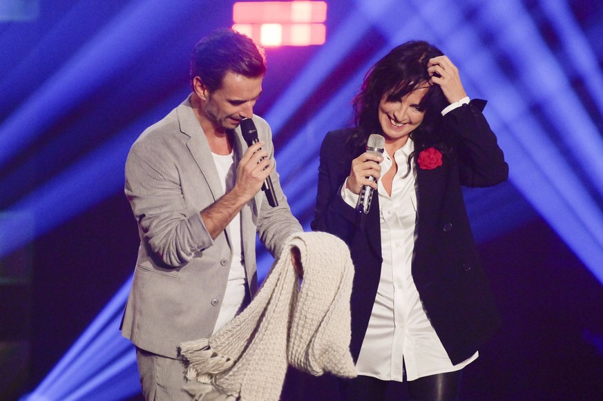 Florian Silbereisen und Nena in der TV Show Das grosse Schlagerjubiläum 2022 - Auf die nächsten 100 im Studio 3 der Media City. Leipzig, 21.10.2022 *** Florian Silbereisen and Nena in the TV show Das  ...