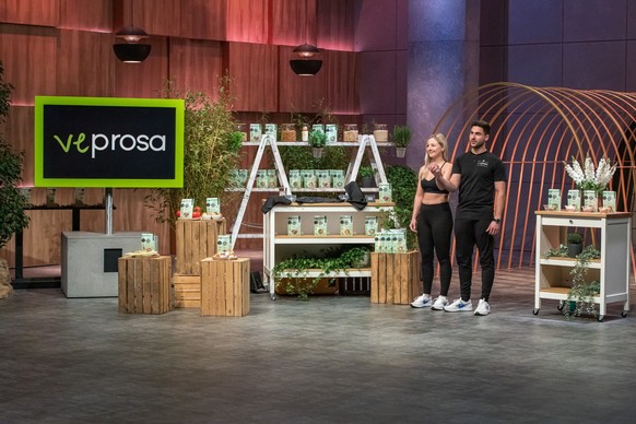 Alissa Nönninger und Dominik Kübler präsentieren mit VEPROSA vegane Proteinsaucen. Sie erhoffen sich ein Investment von 100.000 Euro für 13 Prozent der Anteile an ihrem Unternehmen.

Die Verwendung de ...