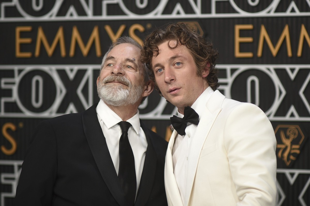 Richard White, left, and Jeremy Allen White arrive at the 75th Primetime Emmy Awards on Monday, Jan. 15, 2024, at the Peacock Theatre in Los Angeles. (Photo by Richard Shotwell/Invision/AP)