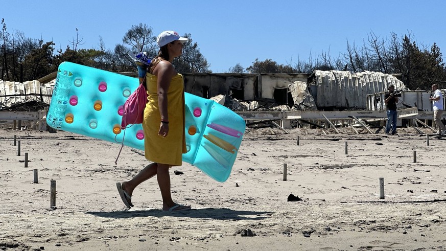 Deserted beaches in a fire-hit area near the town of Asklipio Asklepieion on the Greek island of Rhodes, Greece, July 28, 2023. CTKxPhoto/PavelxNemecek CTKPhotoF202307280031401 PUBLICATIONxNOTxINxCZEx ...