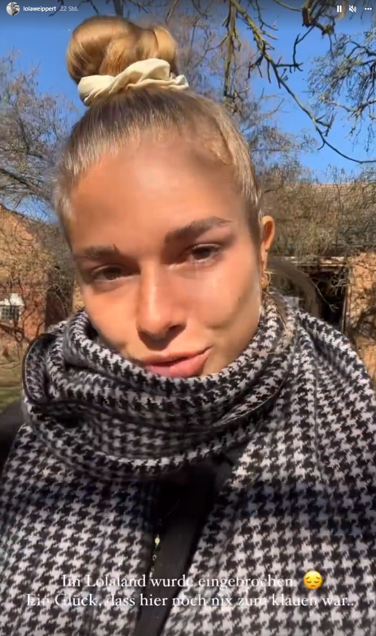 Lola Weippert erzählt im Netz vom Einbruch auf ihrem Grundstück.