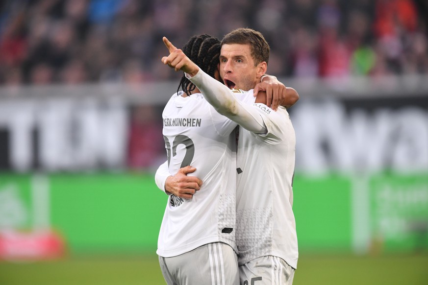 Thomas Müller (r.) und Serge Gnabry spielen wie zu besten Zeiten wieder groß auf.