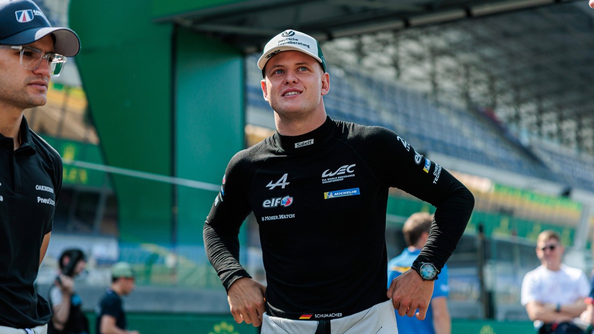 24 HEURES DU MANS 2025 - TUESDAY SCHUMACHER Mick ger, Alpine Endurance Team, Alpine A424, 36, Hypercar, portrait during the 24 Hours of Le Mans 2025, 4th round of the 2025 FIA World Endurance Champion ...