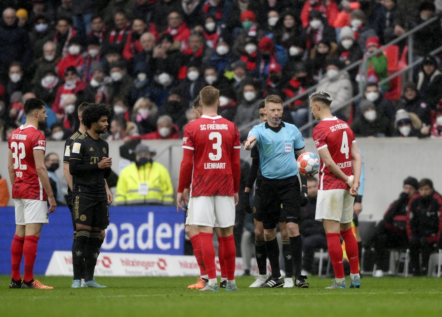 02.04.2022, Fussball 1. Bundesliga 2021/2022, 28. Spieltag, SC Freiburg - FC Bayern M