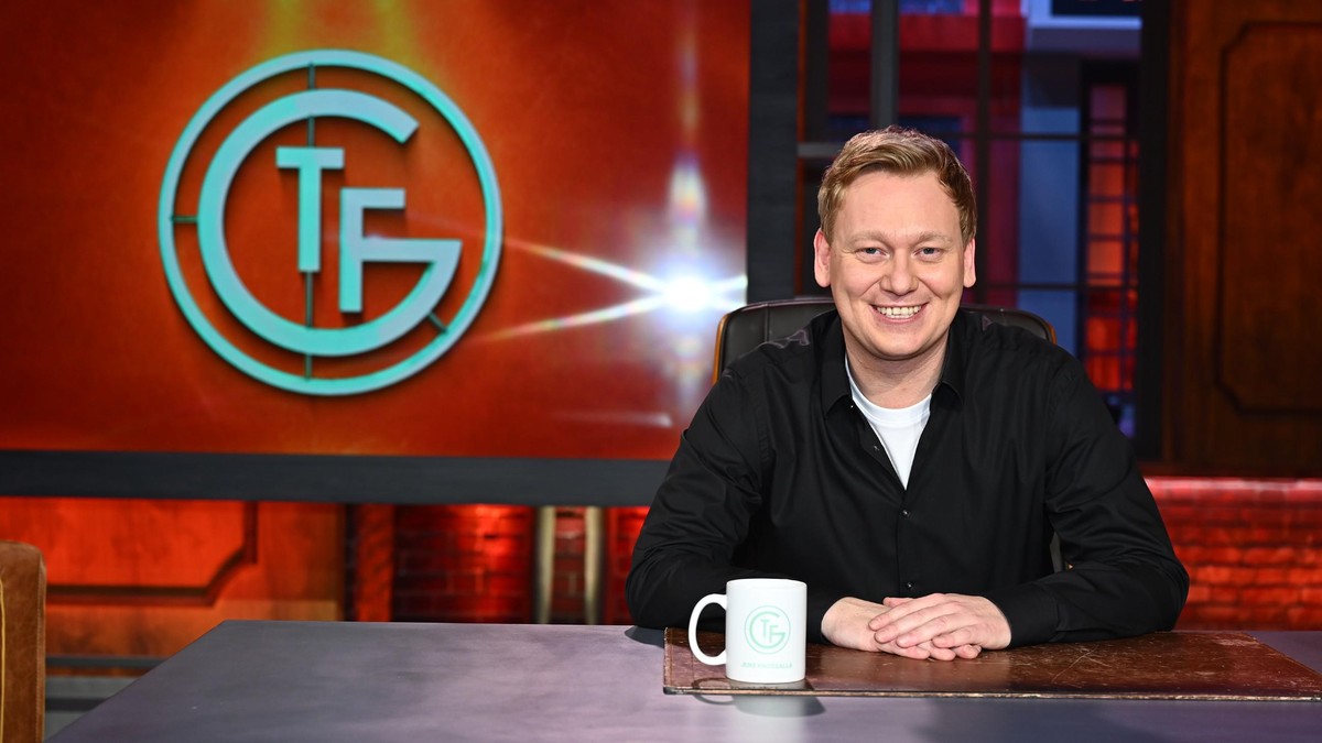 Host Jens _Knossi_ Knossalla 

Die Verwendung des sendungsbezogenen Materials ist nur mit dem Hinweis und Verlinkung auf TVNOW gestattet.