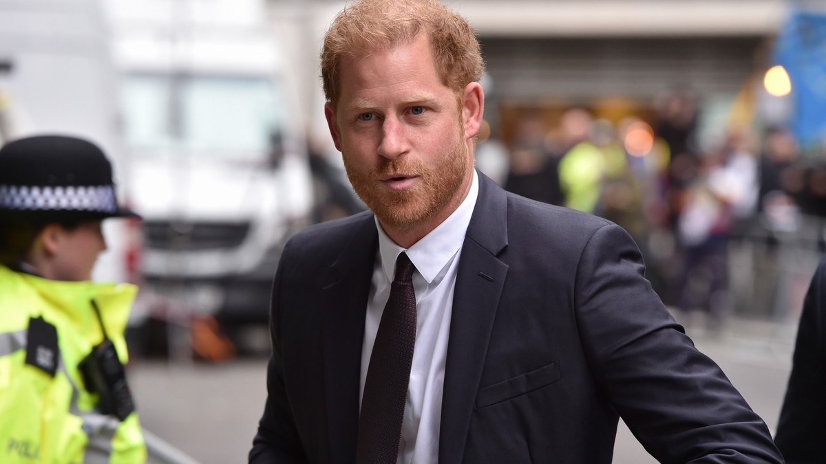 Unpleasant allegations of cheating against Prince Harry are resounding