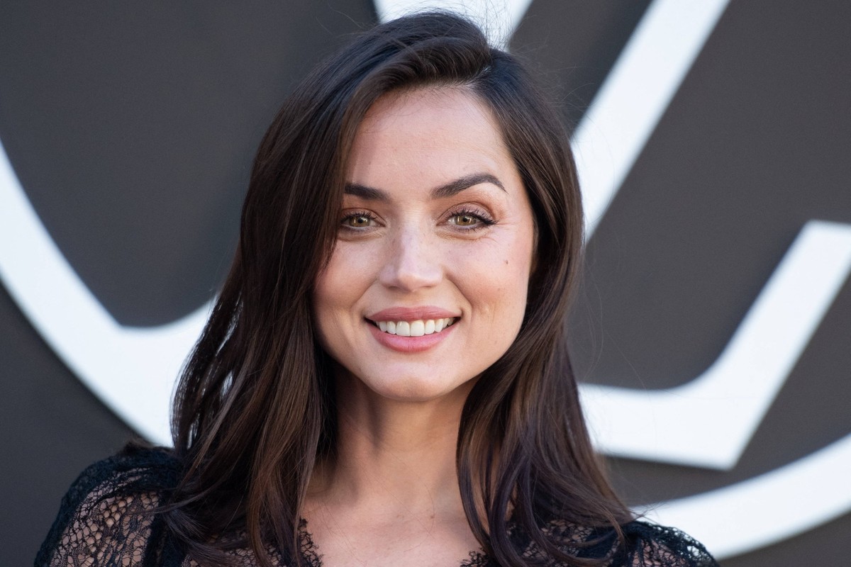 PFW Louis Vuitton Photocall Ana de Armas attending the Louis Vuitton Womenswear Spring-Summer 2025 show as part of Paris Fashion Week, in Paris, France on October 01, 2024. Photo by Aurore Marechal/AB ...