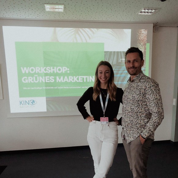 Die Referent*innen des Workshops "Grünes Marketing": Debby Cohrs und Thilo Pickartz von zurückinskino