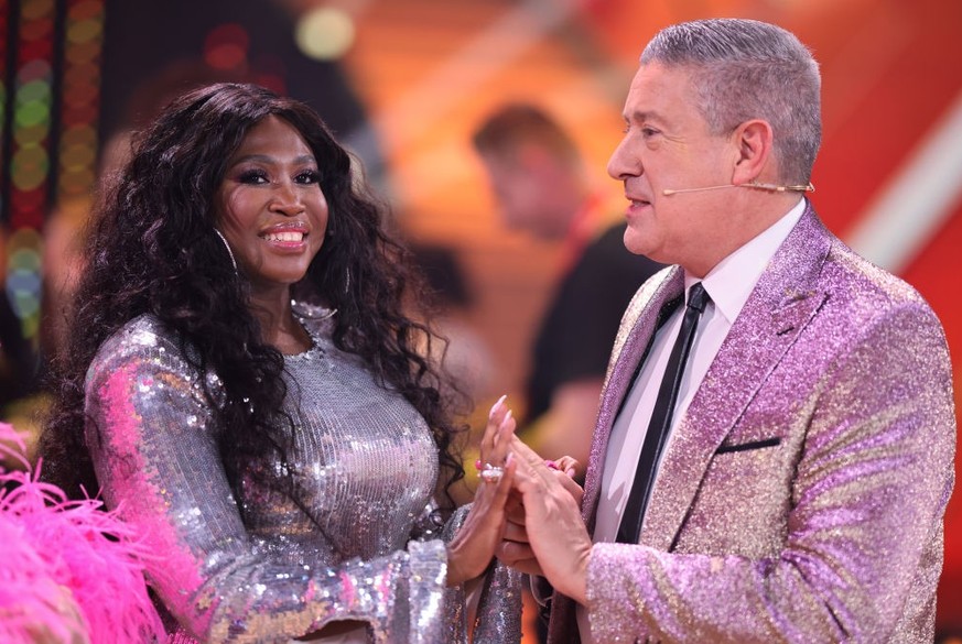 COLOGNE, GERMANY - MARCH 17: Jurors Motsi Mabuse and Joachim Llambi are seen on stage after the fourth &quot;Let&#039;s Dance&quot; show at MMC Studios on March 17, 2023 in Cologne, Germany. (Photo by ...