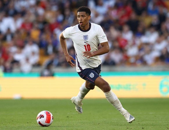 June 14, 2022, Wolverhampton, United Kingdom: Wolverhampton, England, 14th June 2022. Jude Bellingham of England during the UEFA Nations League match at Molineux, Wolverhampton. (Credit Image: © Darre ...