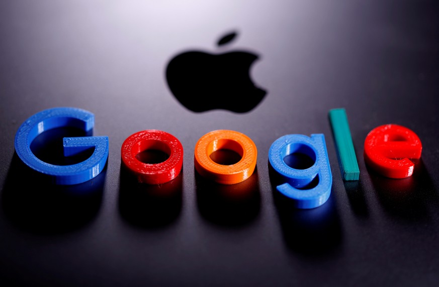 FILE PHOTO: A 3D printed Google logo is placed on the Apple Macbook in this illustration taken April 12, 2020. REUTERS/Dado Ruvic/File Photo